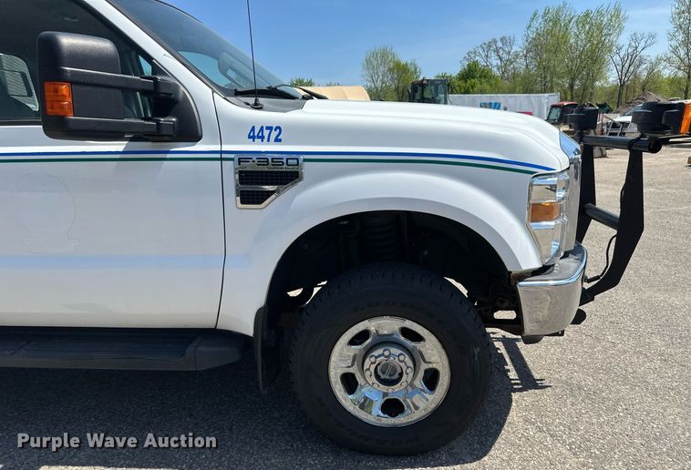 image for item EB2535 2008 Ford F350 Super Duty XLT SuperCab pickup truck