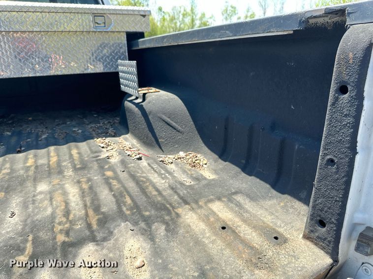 image for item EB2535 2008 Ford F350 Super Duty XLT SuperCab pickup truck