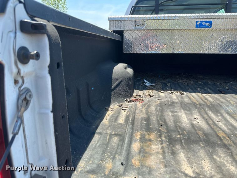 image for item EB2535 2008 Ford F350 Super Duty XLT SuperCab pickup truck