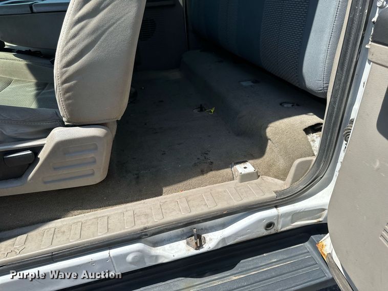 image for item EB2535 2008 Ford F350 Super Duty XLT SuperCab pickup truck