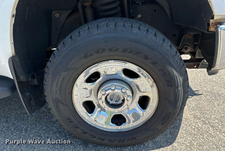 image for item EB2535 2008 Ford F350 Super Duty XLT SuperCab pickup truck