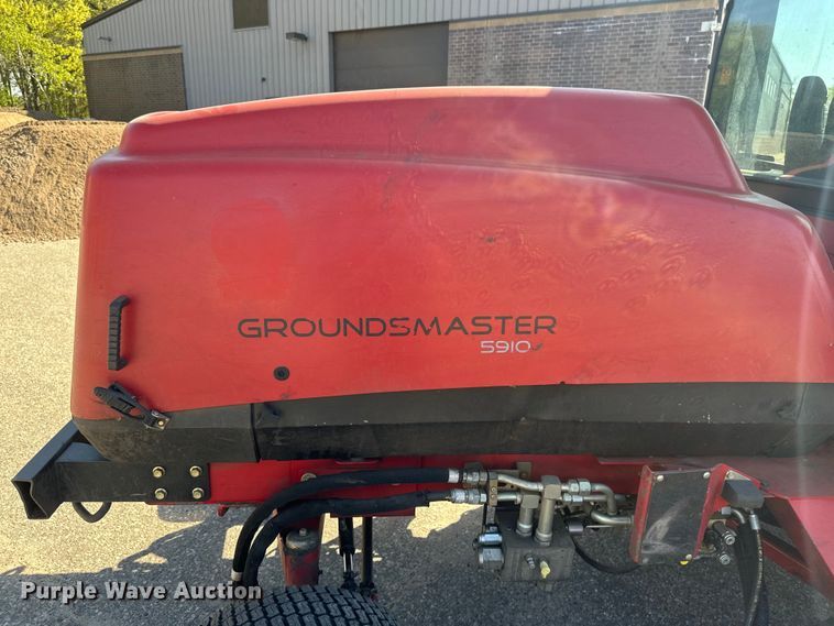 image for item EB2542 Toro Groundsmaster 5910 lawn mower