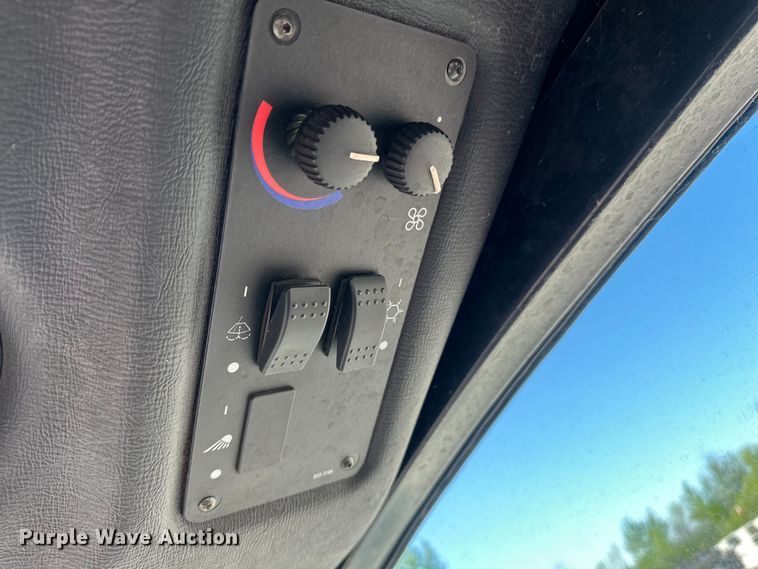 image for item EB2542 Toro Groundsmaster 5910 lawn mower