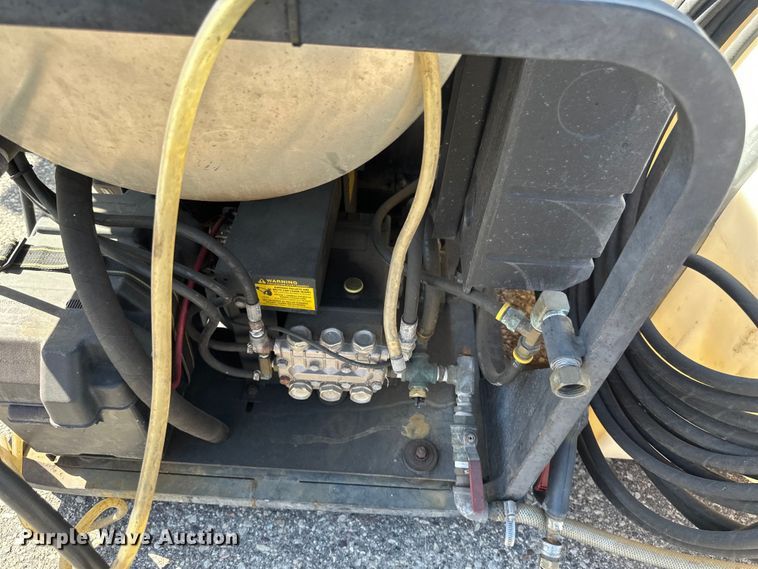 image for item EB2544 Landa PHHW 5-3000 hot pressure washer