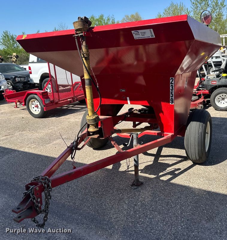 image for item EB2545 Lely L4000 spreader