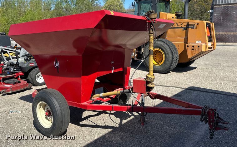 image for item EB2545 Lely L4000 spreader