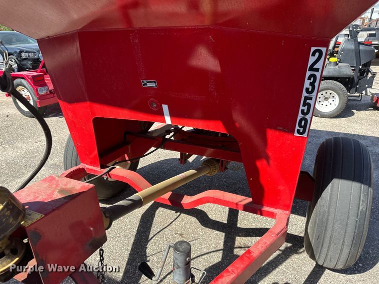 image for item EB2545 Lely L4000 spreader