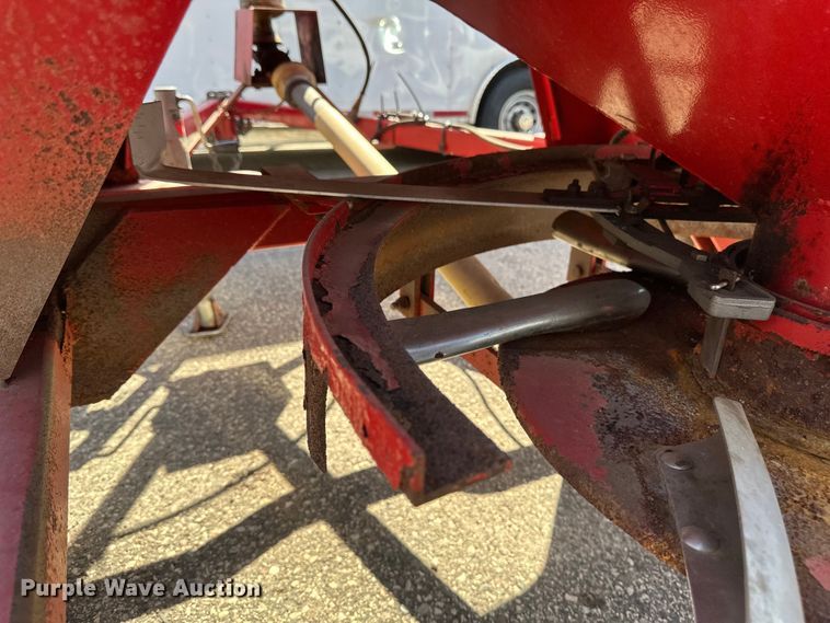 image for item EB2545 Lely L4000 spreader