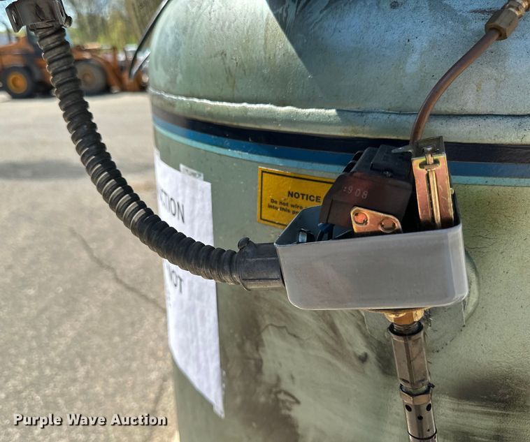 image for item EB2546 C Aire U631222-71V air compressor