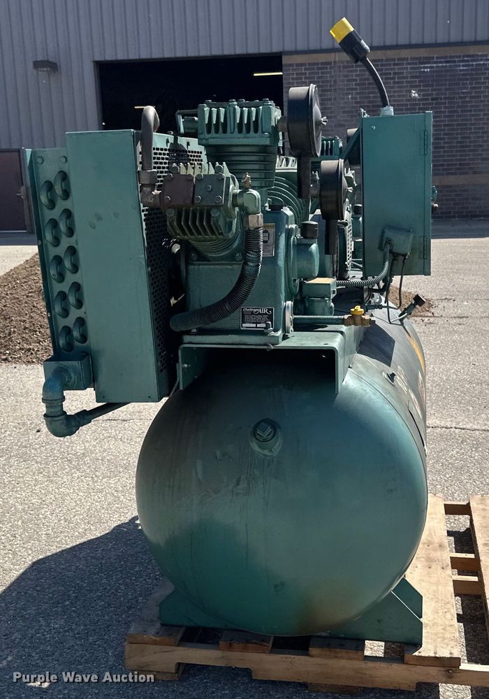 image for item EB2547 FS Curtis air compressor