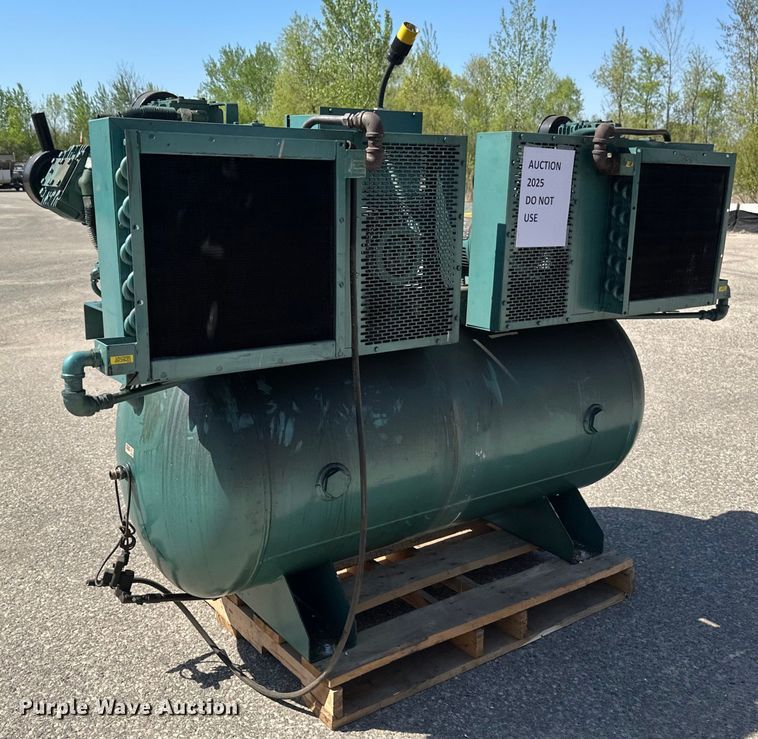 image for item EB2547 FS Curtis air compressor