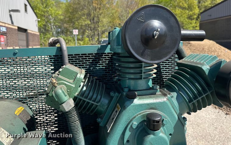 image for item EB2547 FS Curtis air compressor