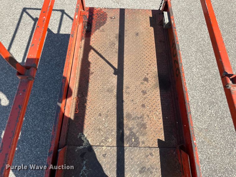 image for item EB2548 2002 Sky Jack SJIII 3226 scissor lift