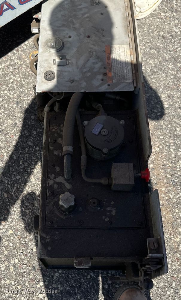 image for item EB2548 2002 Sky Jack SJIII 3226 scissor lift