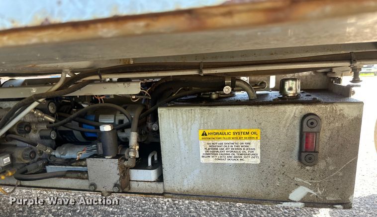 image for item EB2548 2002 Sky Jack SJIII 3226 scissor lift