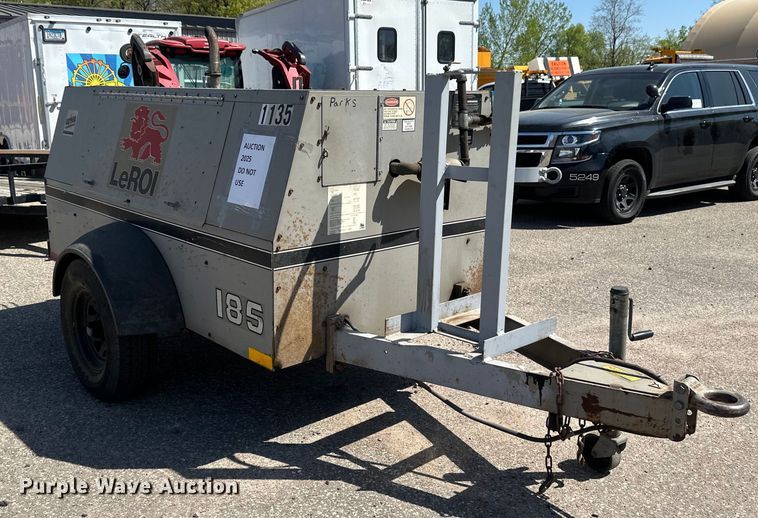 image for item EB2550 1996 LeRoi 0185DJ-E air compressor