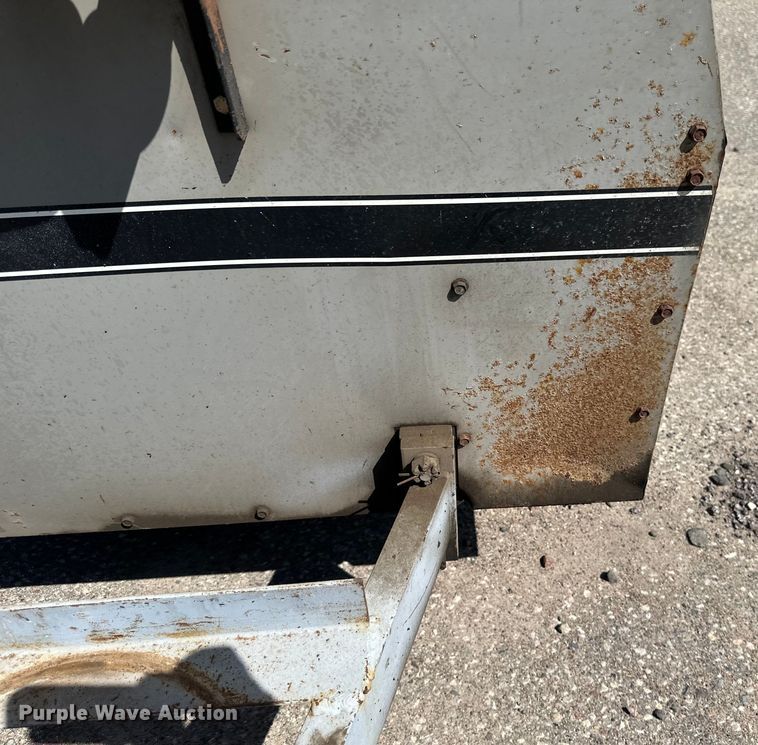 image for item EB2550 1996 LeRoi 0185DJ-E air compressor