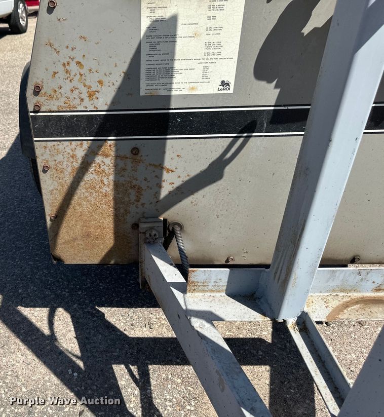 image for item EB2550 1996 LeRoi 0185DJ-E air compressor