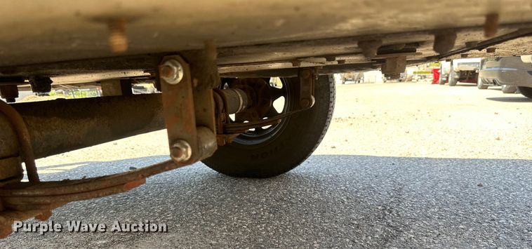 image for item EB2550 1996 LeRoi 0185DJ-E air compressor