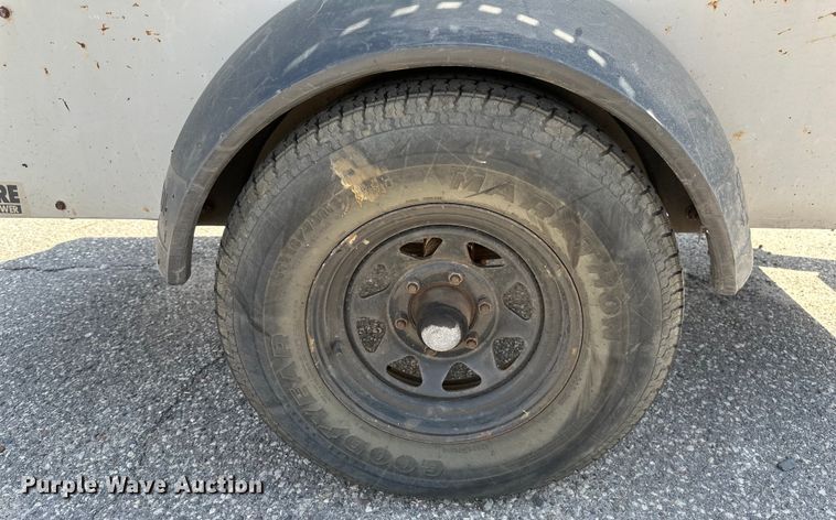 image for item EB2550 1996 LeRoi 0185DJ-E air compressor