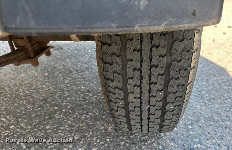 image for item EB2550 1996 LeRoi 0185DJ-E air compressor