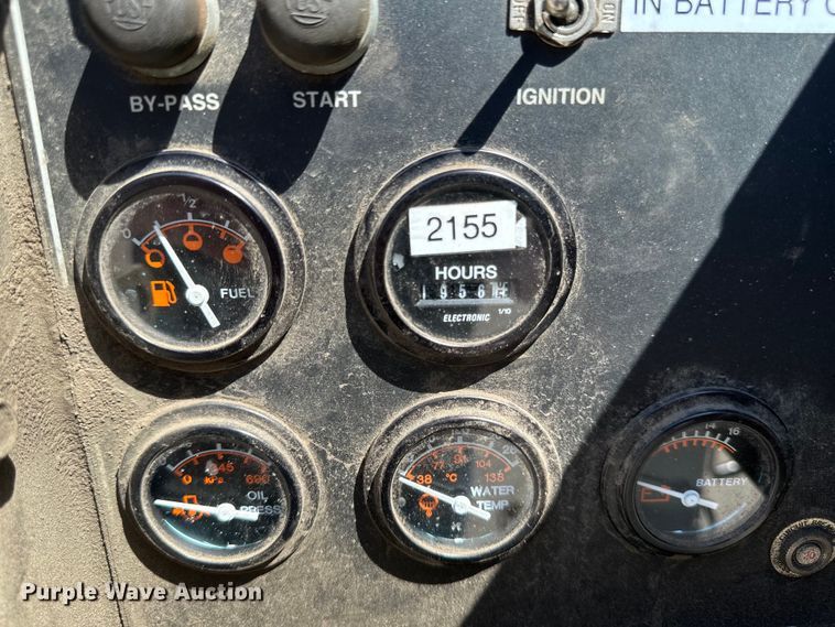 image for item EB2550 1996 LeRoi 0185DJ-E air compressor