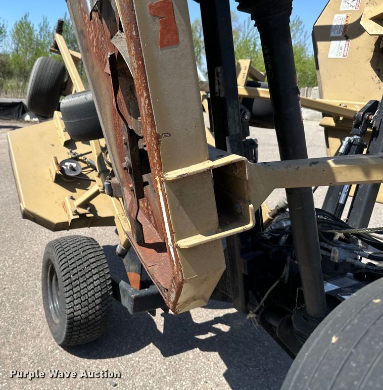 image for item EB2552 Land Pride AFM 4016 batwing finish mower