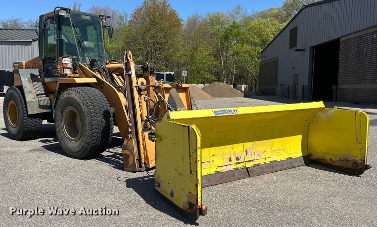 image for item EB2553 2002 Case 721C wheel loader