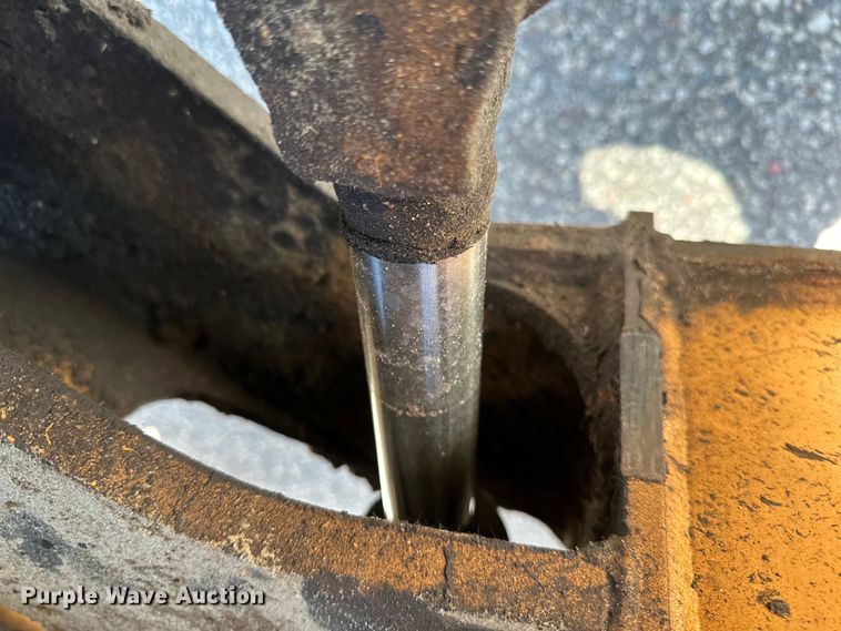 image for item EB2553 2002 Case 721C wheel loader