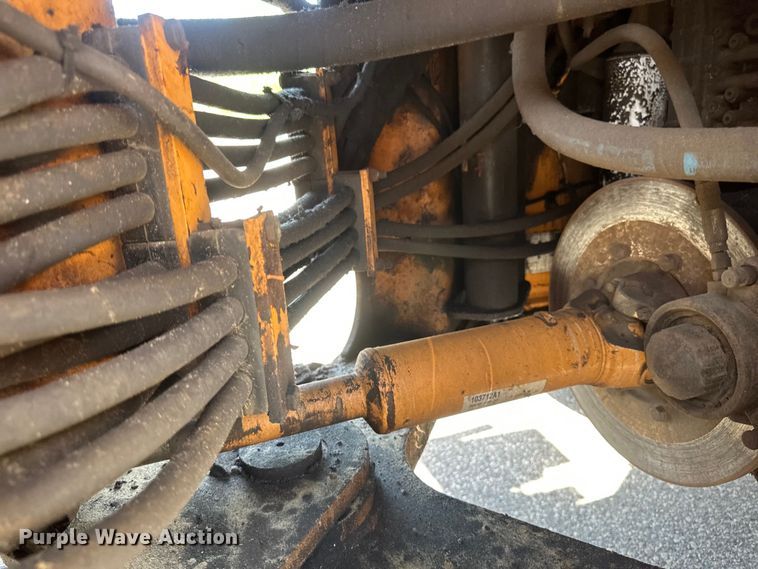 image for item EB2553 2002 Case 721C wheel loader