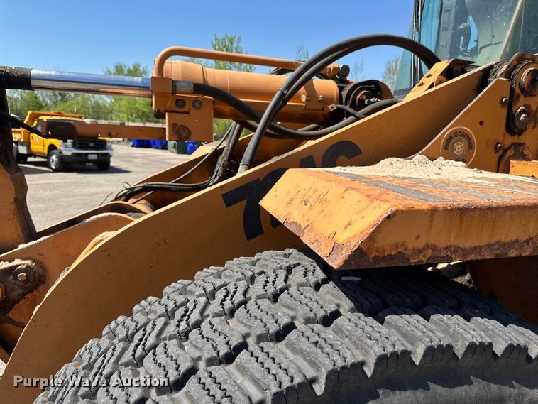 image for item EB2553 2002 Case 721C wheel loader