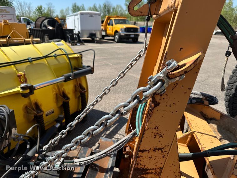 image for item EB2553 2002 Case 721C wheel loader