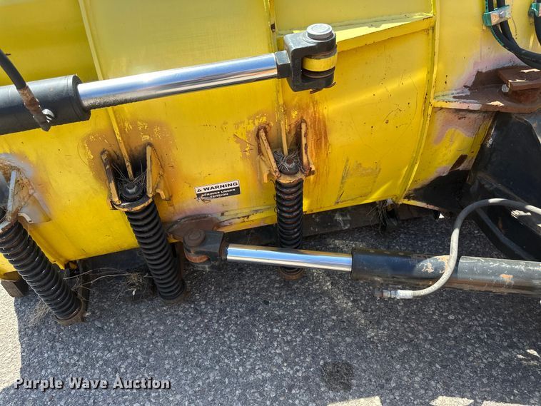 image for item EB2553 2002 Case 721C wheel loader