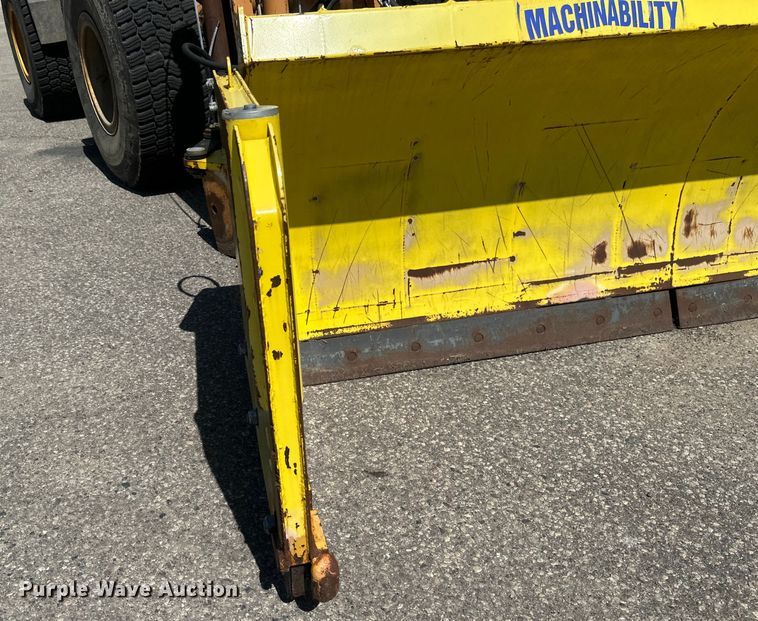 image for item EB2553 2002 Case 721C wheel loader