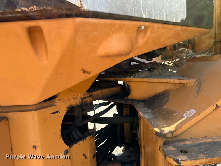 image for item EB2553 2002 Case 721C wheel loader