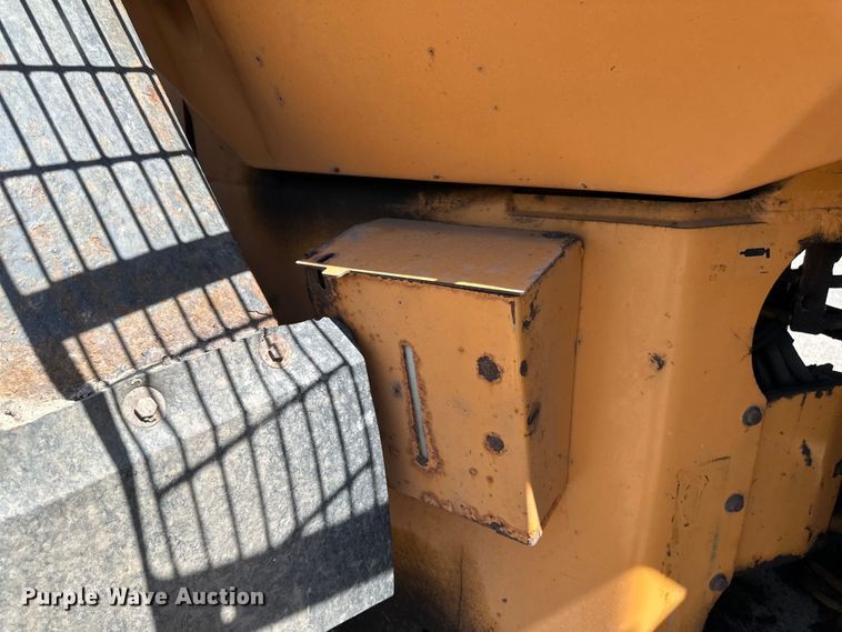 image for item EB2553 2002 Case 721C wheel loader