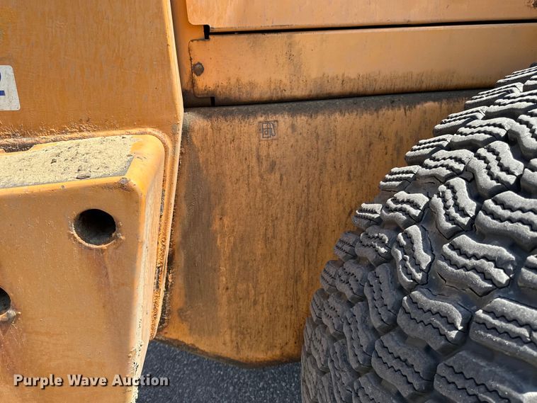 image for item EB2553 2002 Case 721C wheel loader