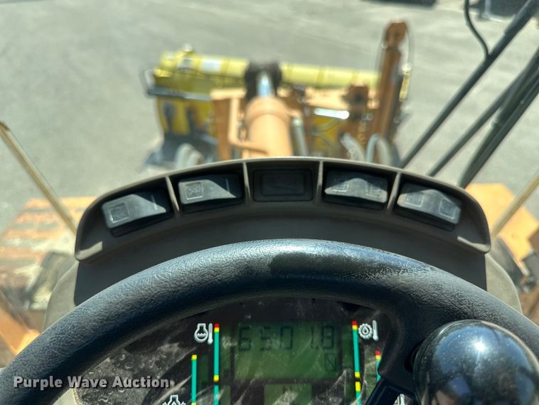 image for item EB2553 2002 Case 721C wheel loader