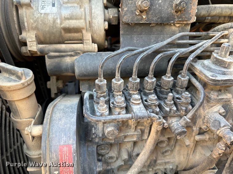 image for item EB2553 2002 Case 721C wheel loader