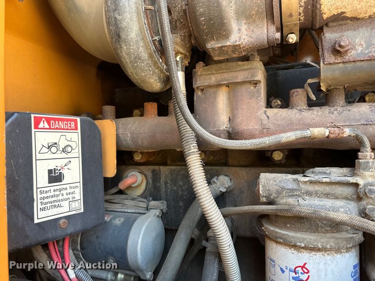 image for item EB2553 2002 Case 721C wheel loader