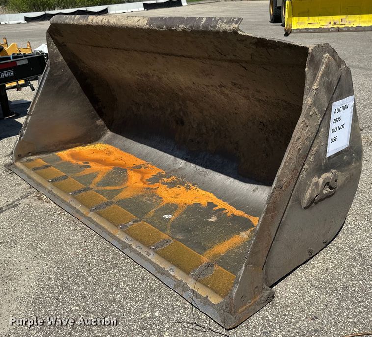 image for item EB2553 2002 Case 721C wheel loader