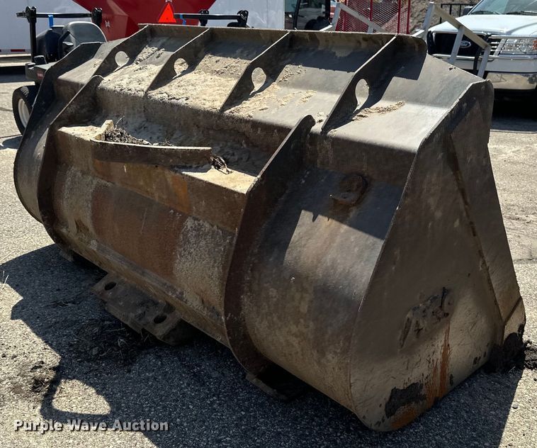 image for item EB2553 2002 Case 721C wheel loader