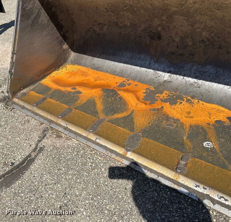 image for item EB2553 2002 Case 721C wheel loader