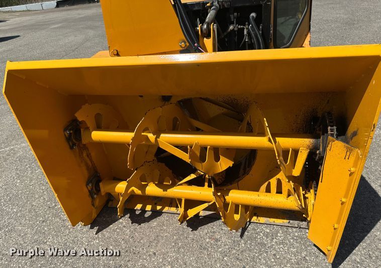 image for item EB2554 Trackless MT5T municipal tractor 