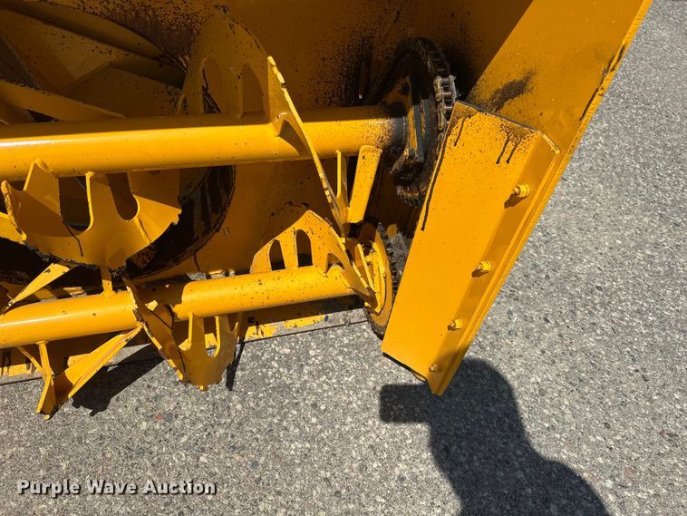 image for item EB2554 Trackless MT5T municipal tractor 