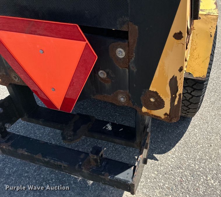 image for item EB2554 Trackless MT5T municipal tractor 