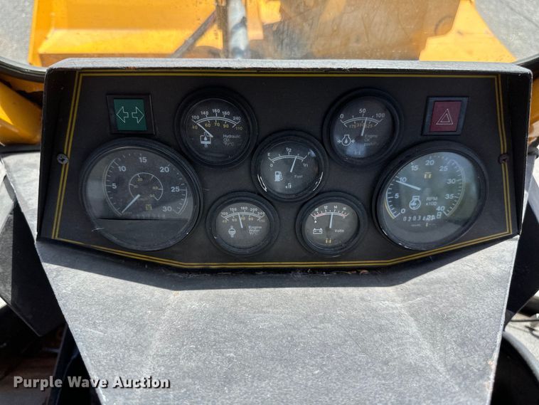 image for item EB2554 Trackless MT5T municipal tractor 