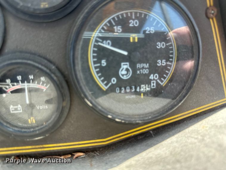 image for item EB2554 Trackless MT5T municipal tractor 