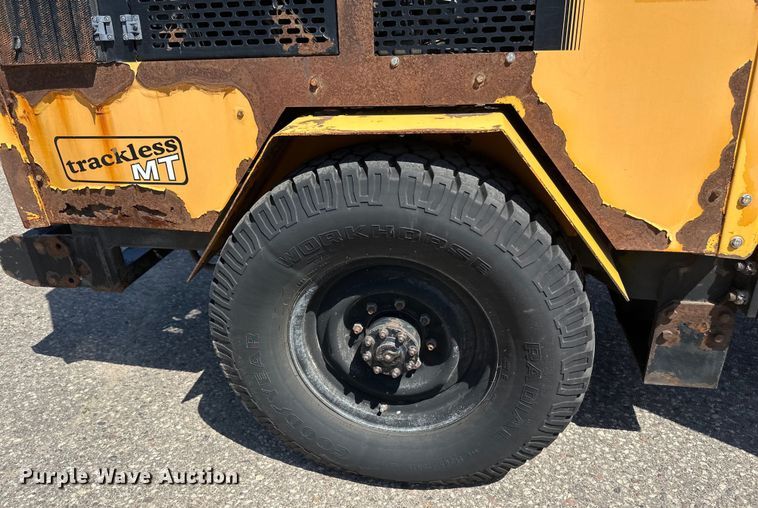 image for item EB2554 Trackless MT5T municipal tractor 