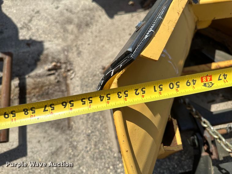 image for item EB2554 Trackless MT5T municipal tractor 